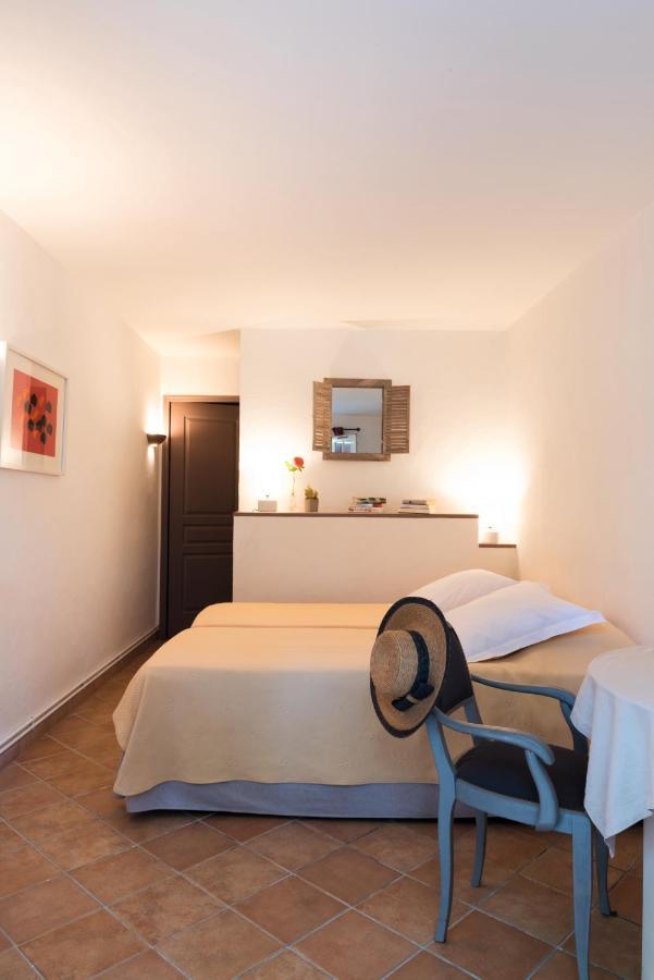Bastide De Fave Bed & Breakfast Brue-Auriac Exterior photo